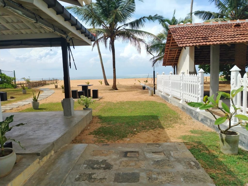 samudura beach view